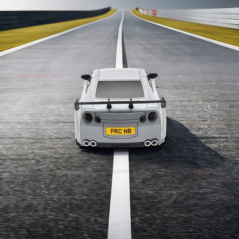 RC Drift Car 2.4GHz 1:24 Scale 20KM/H 4WD High Speed Remote Control Cars Vehicle with LED Lights Drifting Tires Racing Sport Toy