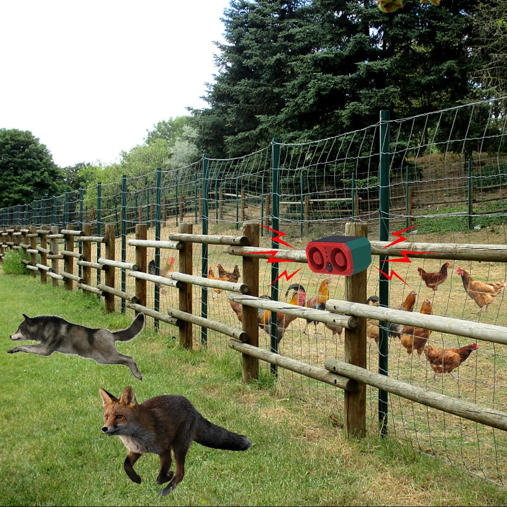 Solar alarm high power dual horn alarm light infrared induction flashing red and blue light animal repeller