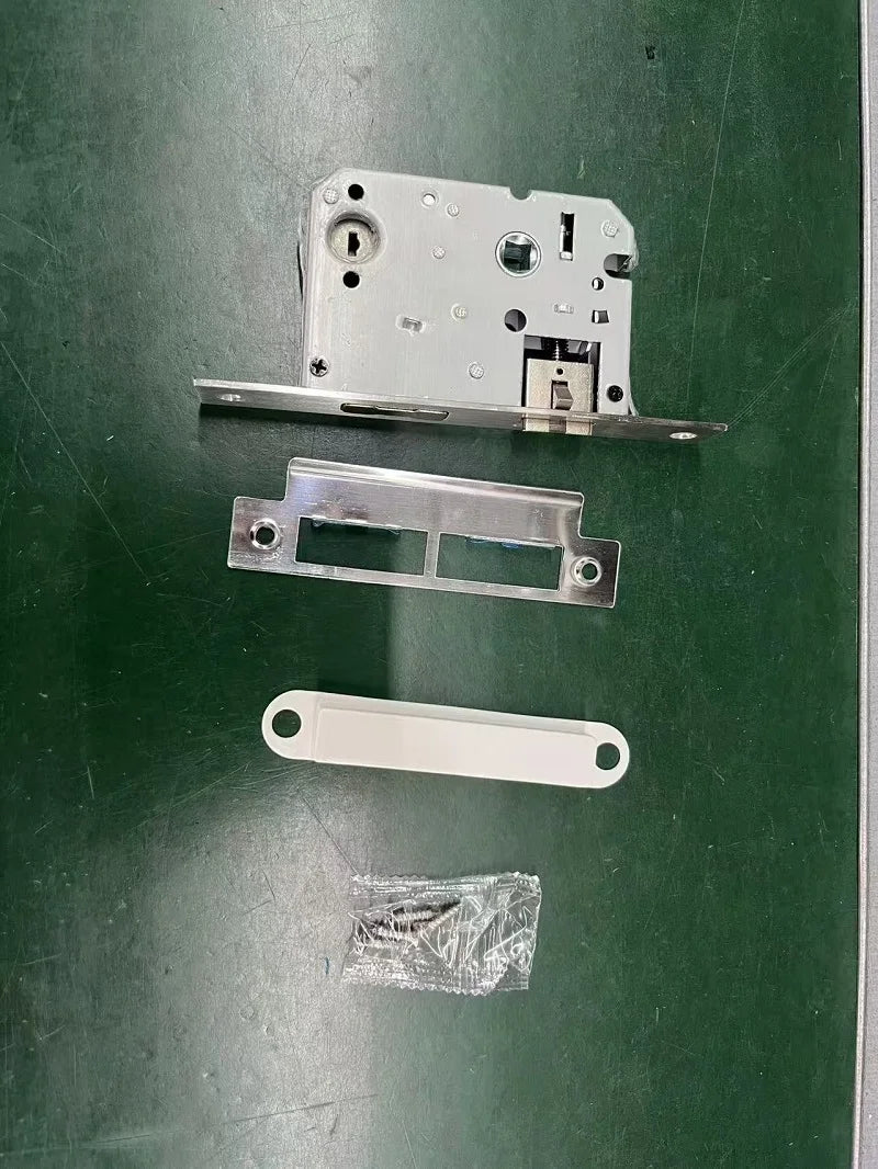 Smart Home Digital Lock Electronic Fingerprint Smart Lock European Home Indoor Door Handle Lock Golden Red Brown Tuya TTlock