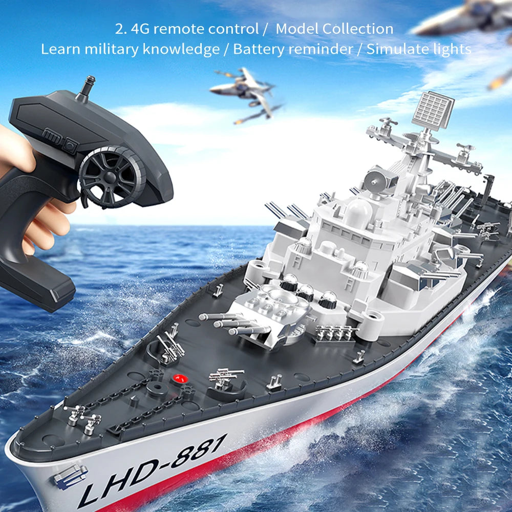 Remote Control Battleship Remote Control Boat 2.4GHz Waterproof Large Size Ship Low Battery Alarm /off Water Power Outage Simula