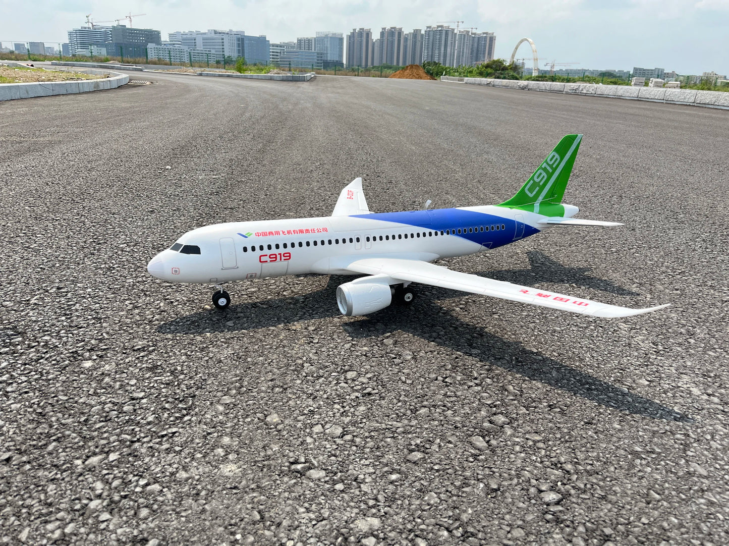 Xfly Double Engine 40mm Ducted Twinliner J32 4s Electric Jet Rc Plane Remote-Controlled Passenger Aircraft